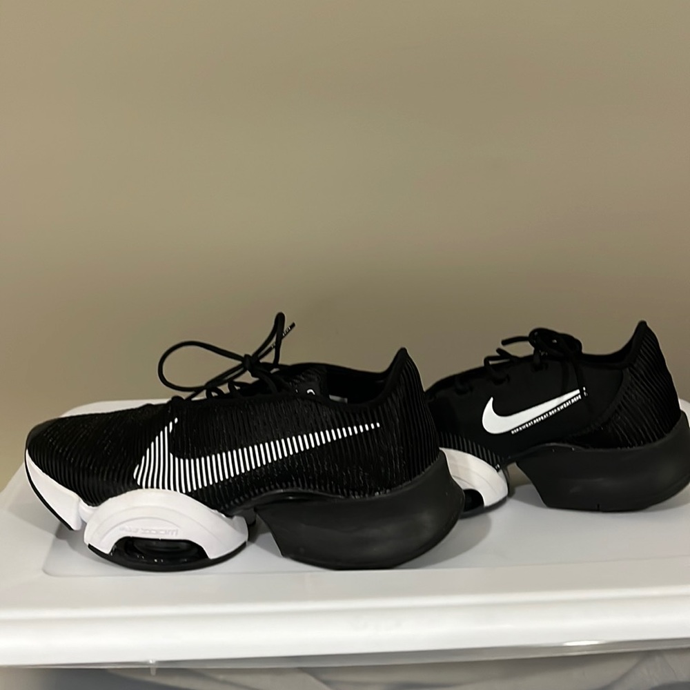Nike superrep sneaker